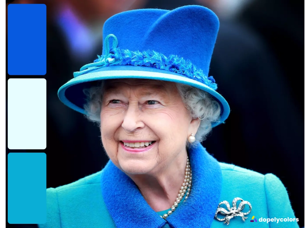 Queen Elizabeth in blue outfit